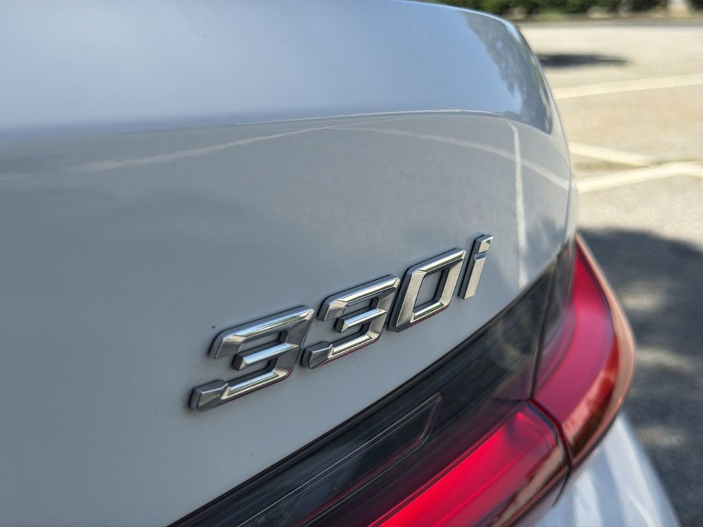 Thumbnail: 2024 BMW 3 Series - 7