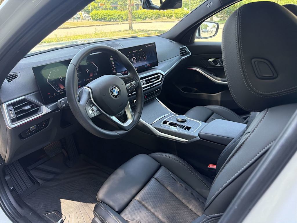 Thumbnail: 2024 BMW 3 Series - 2