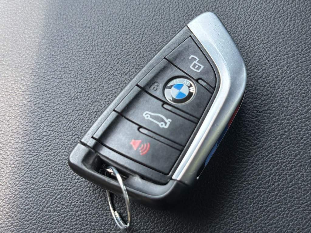 Thumbnail: 2023 BMW 3 Series - 27