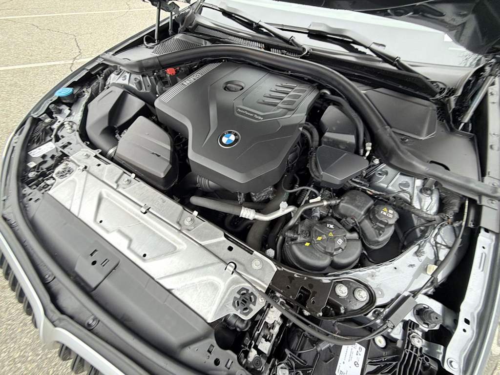 Thumbnail: 2023 BMW 3 Series - 9