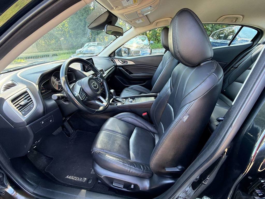 Thumbnail: 2018 Mazda Mazda3 - 11