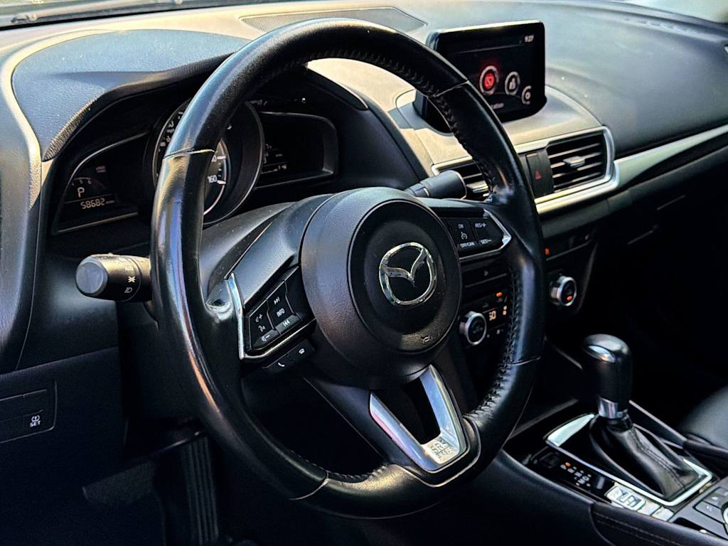 Thumbnail: 2018 Mazda Mazda3 - 14