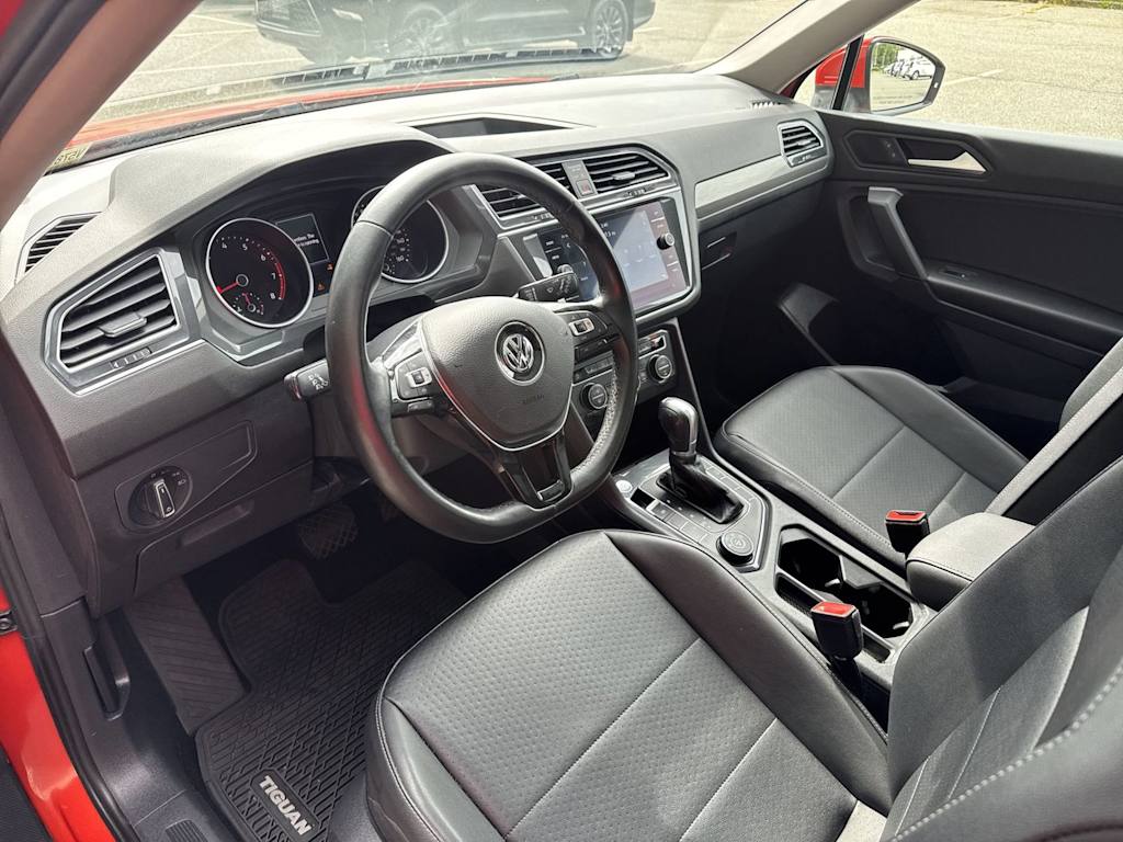 Thumbnail: 2019 Volkswagen Tiguan - 2