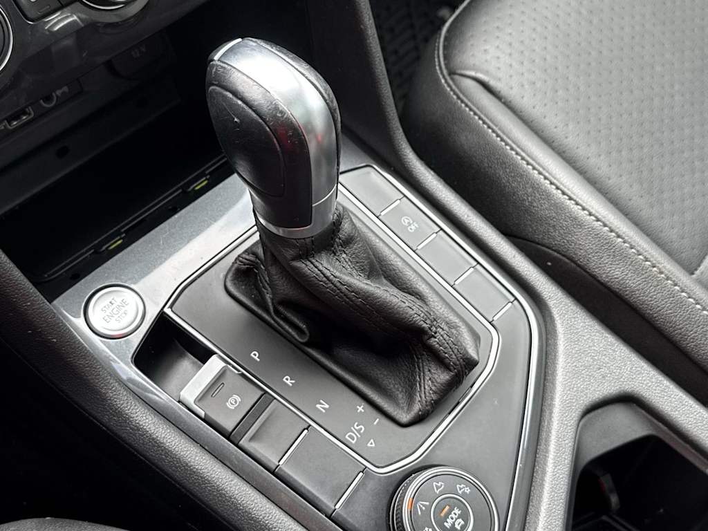 Thumbnail: 2019 Volkswagen Tiguan - 16
