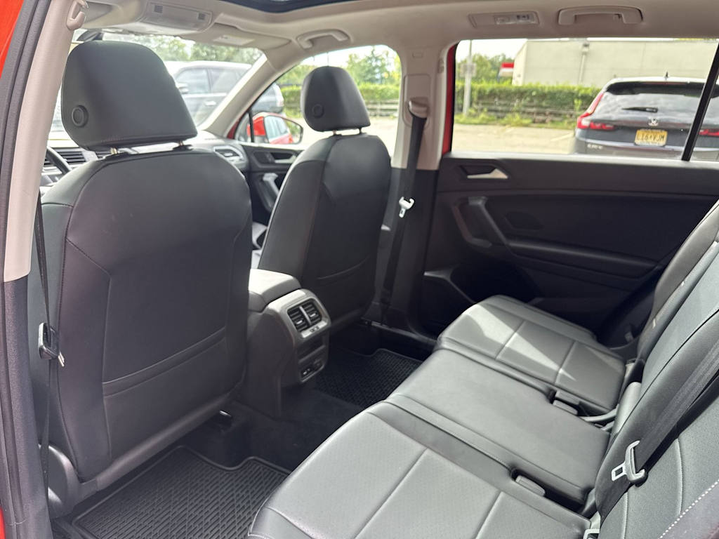 Thumbnail: 2019 Volkswagen Tiguan - 13