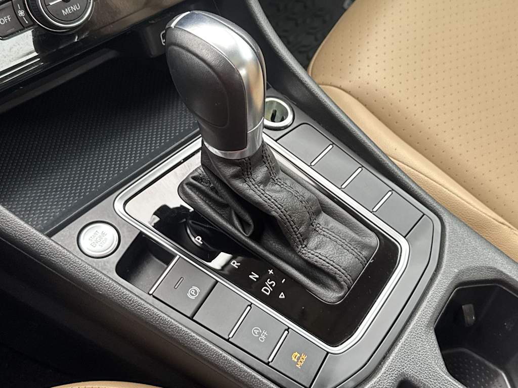 Thumbnail: 2019 Volkswagen Jetta - 15