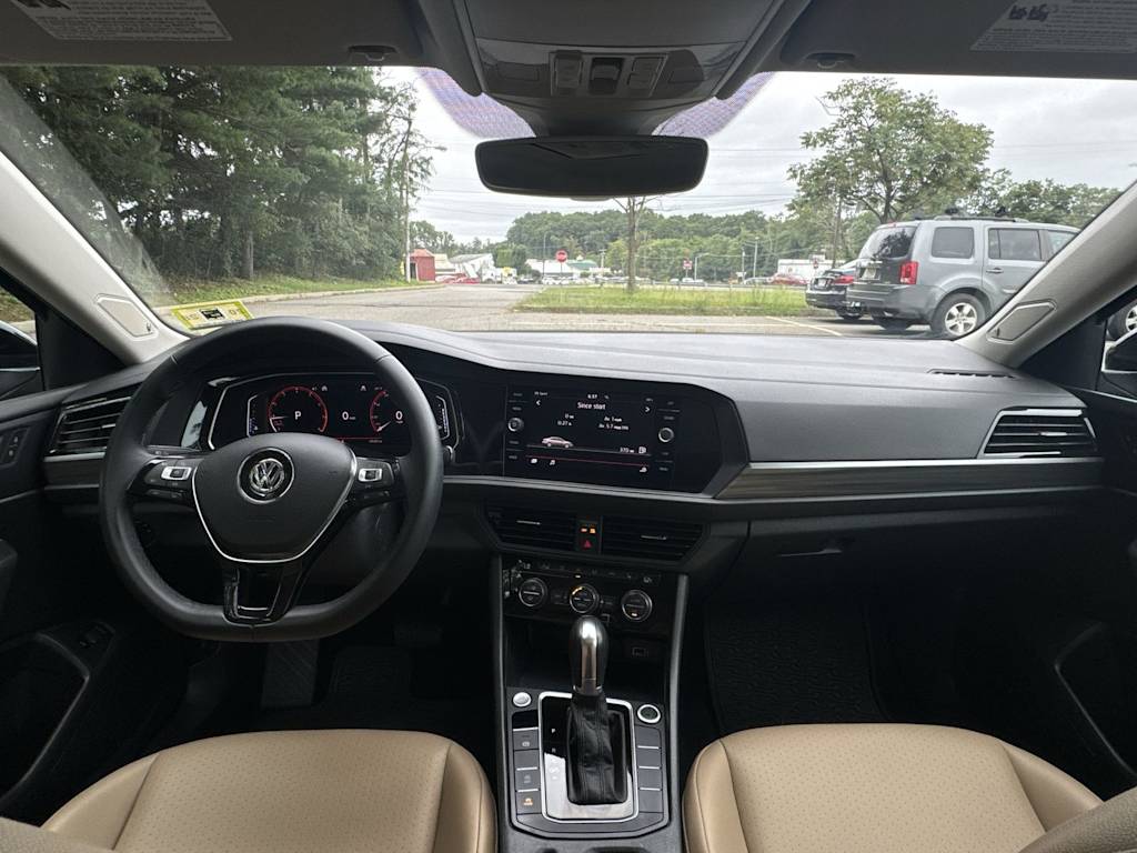 Thumbnail: 2019 Volkswagen Jetta - 2