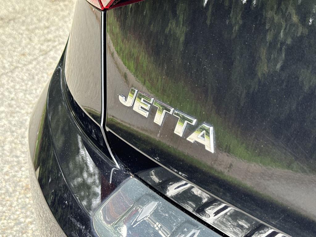 Thumbnail: 2019 Volkswagen Jetta - 7
