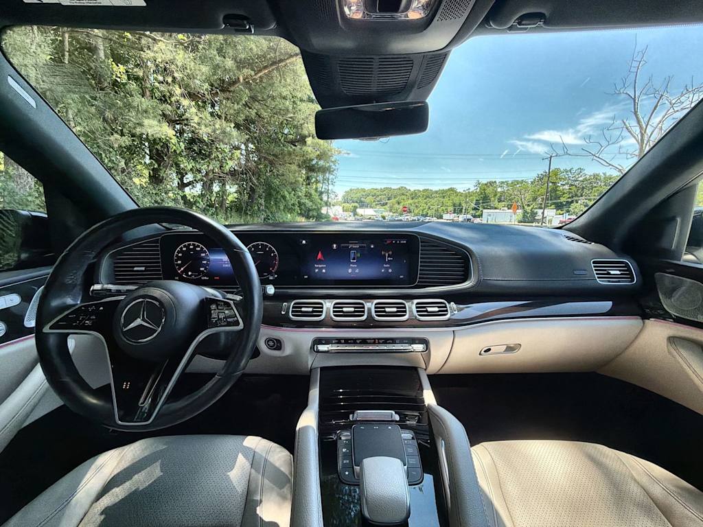 Thumbnail: 2024 Mercedes-Benz GLS - 10