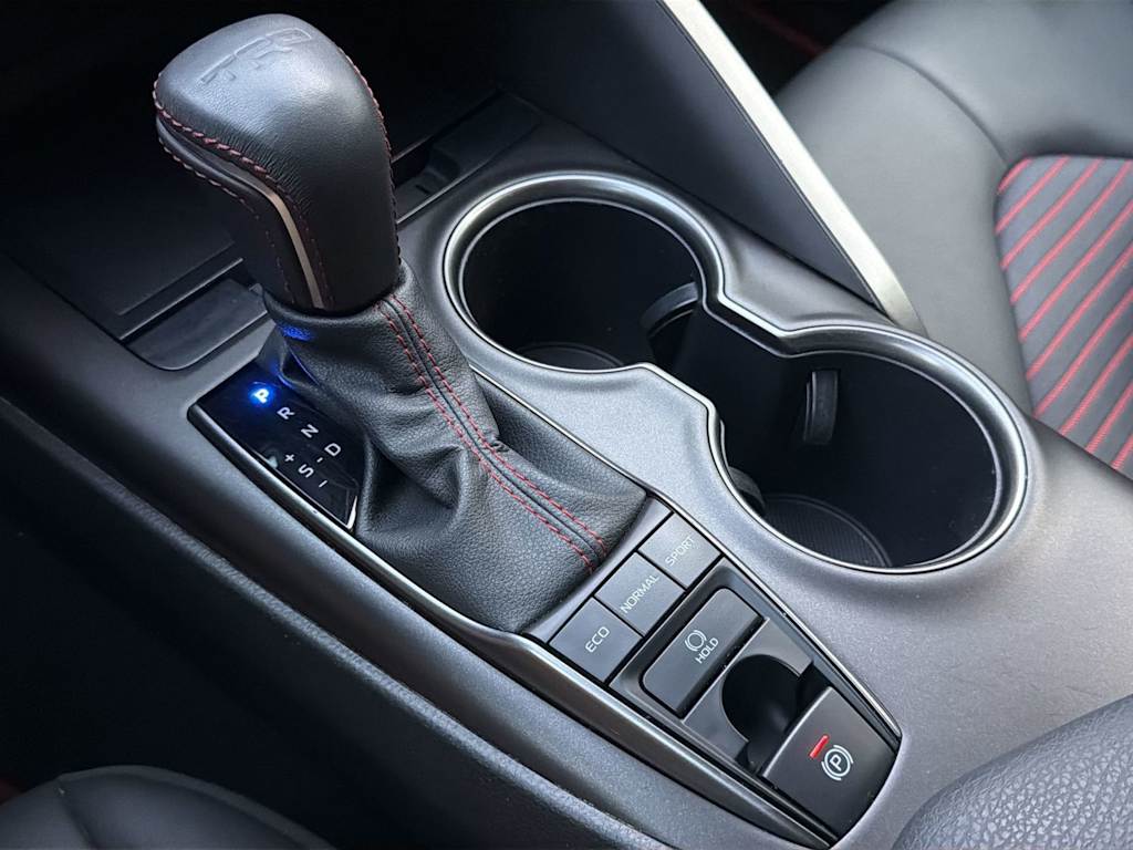 Thumbnail: 2024 Toyota Camry - 16