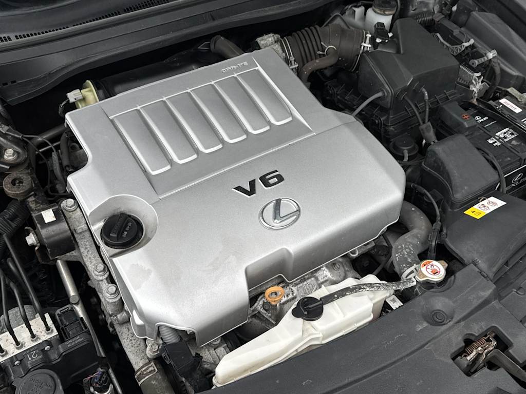 Thumbnail: 2018 Lexus ES - 9