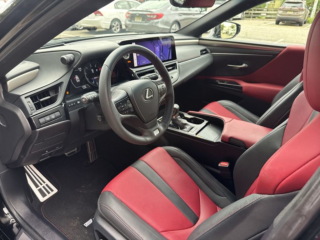 Thumbnail: 2024 Lexus ES - 2