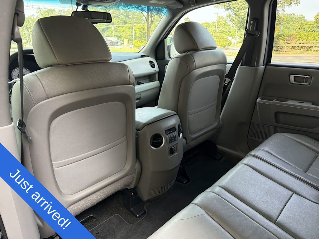 Thumbnail: 2013 Honda Pilot - 13