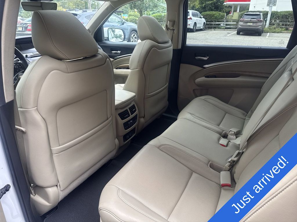 Thumbnail: 2020 Acura MDX - 13