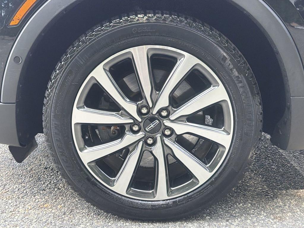 Thumbnail: 2019 Lincoln MKC - 8