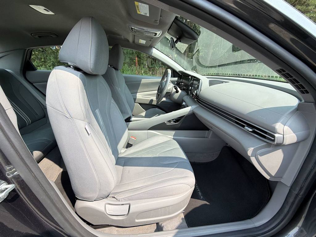 Thumbnail: 2021 Hyundai Elantra - 28