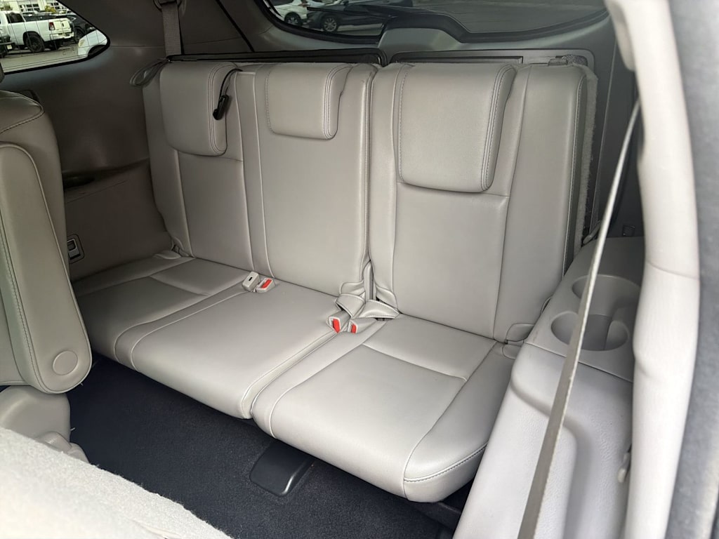 Thumbnail: 2014 Toyota Highlander - 30