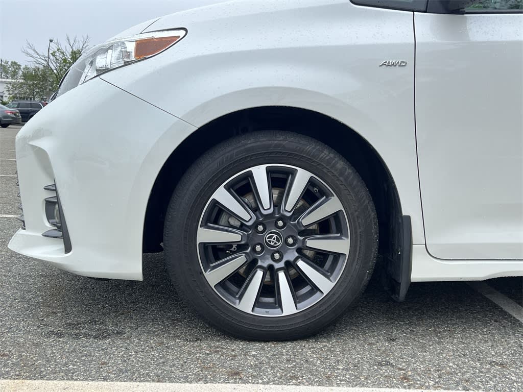 2019 Toyota Sienna XLE Premium 7