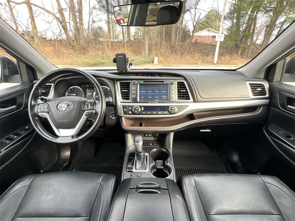 2018 Toyota Highlander XLE 9