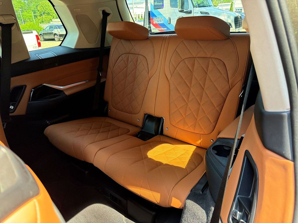 Thumbnail: 2024 BMW X7 - 30
