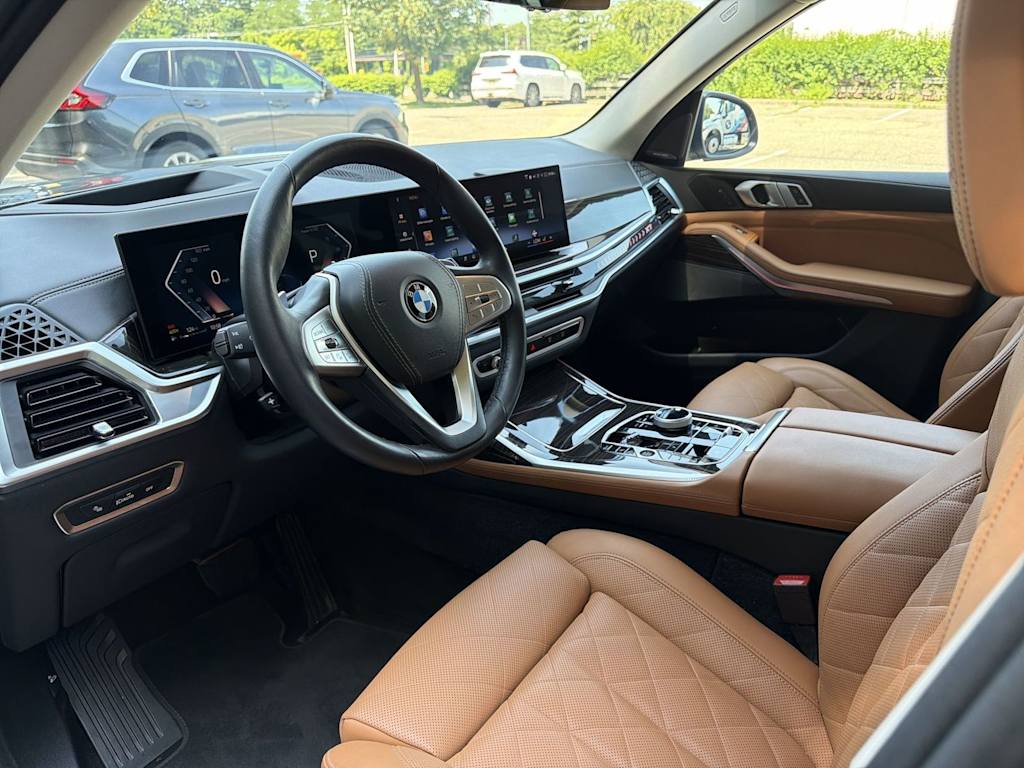 Thumbnail: 2024 BMW X7 - 2