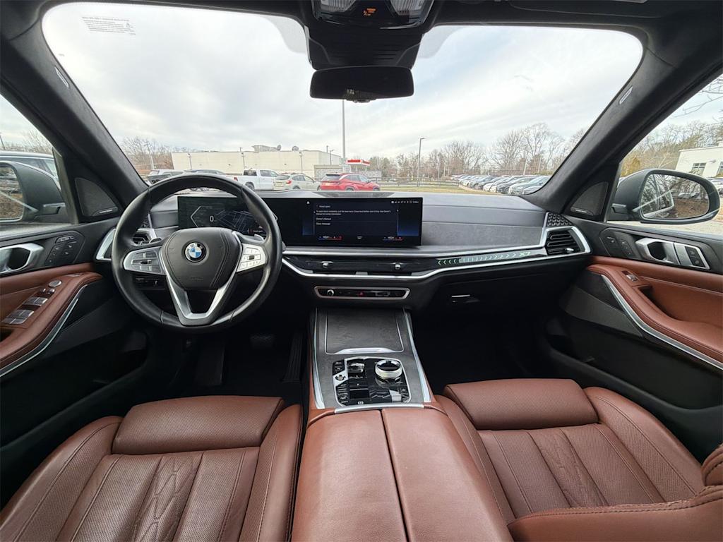 Thumbnail: 2023 BMW X7 - 2