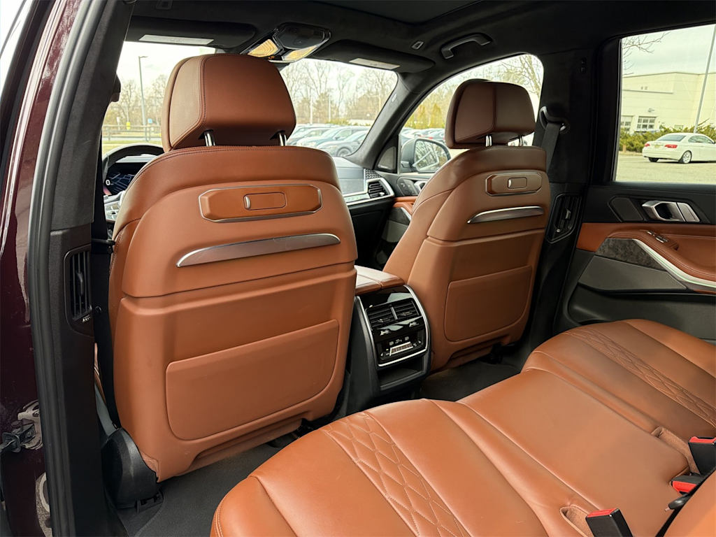 Thumbnail: 2023 BMW X7 - 13