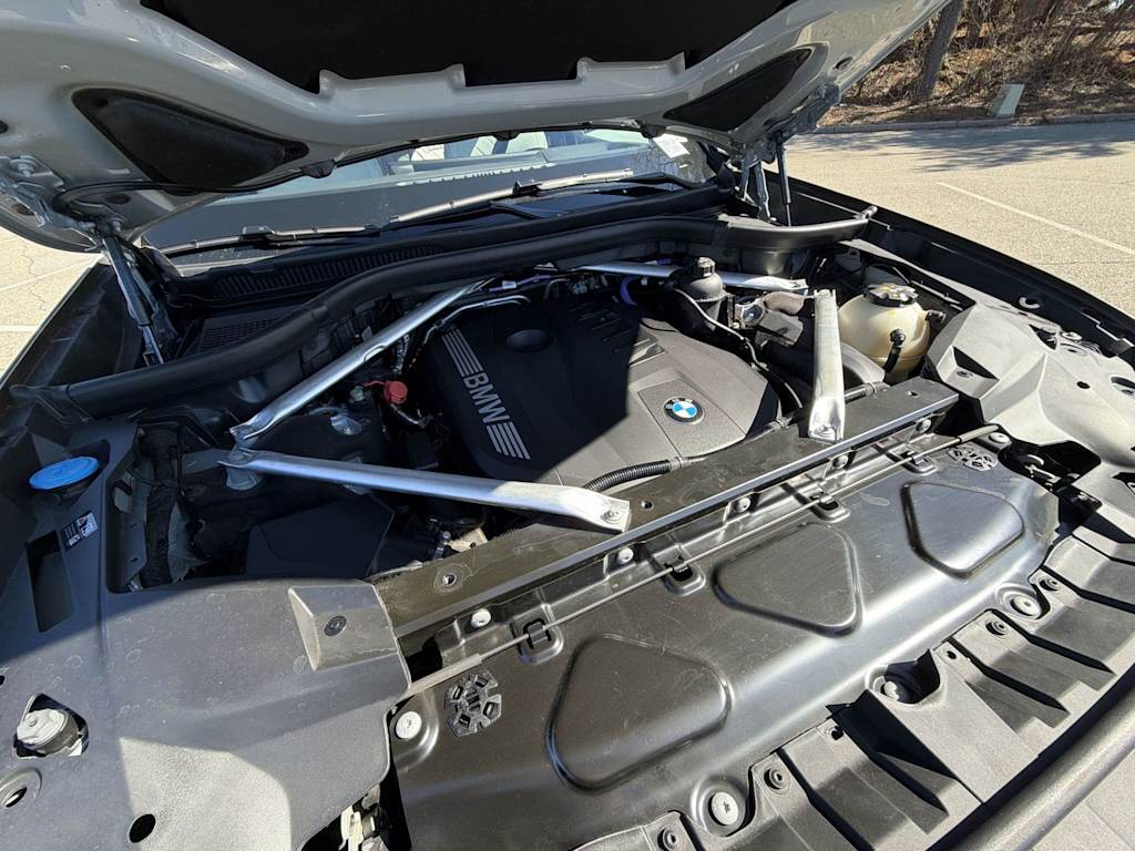 Thumbnail: 2024 BMW X7 - 9