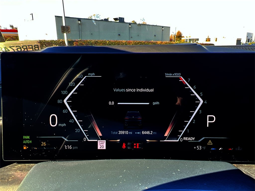 Thumbnail: 2023 BMW X7 - 16