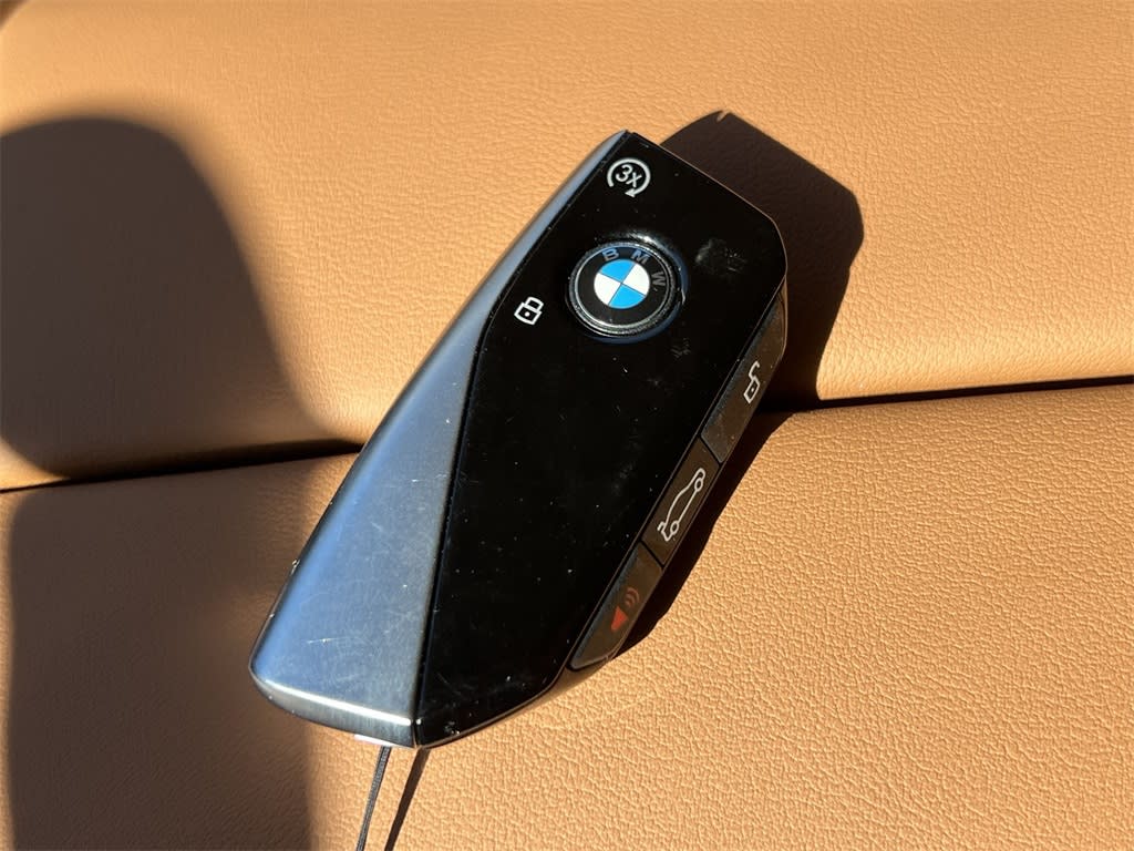 Thumbnail: 2023 BMW X7 - 18