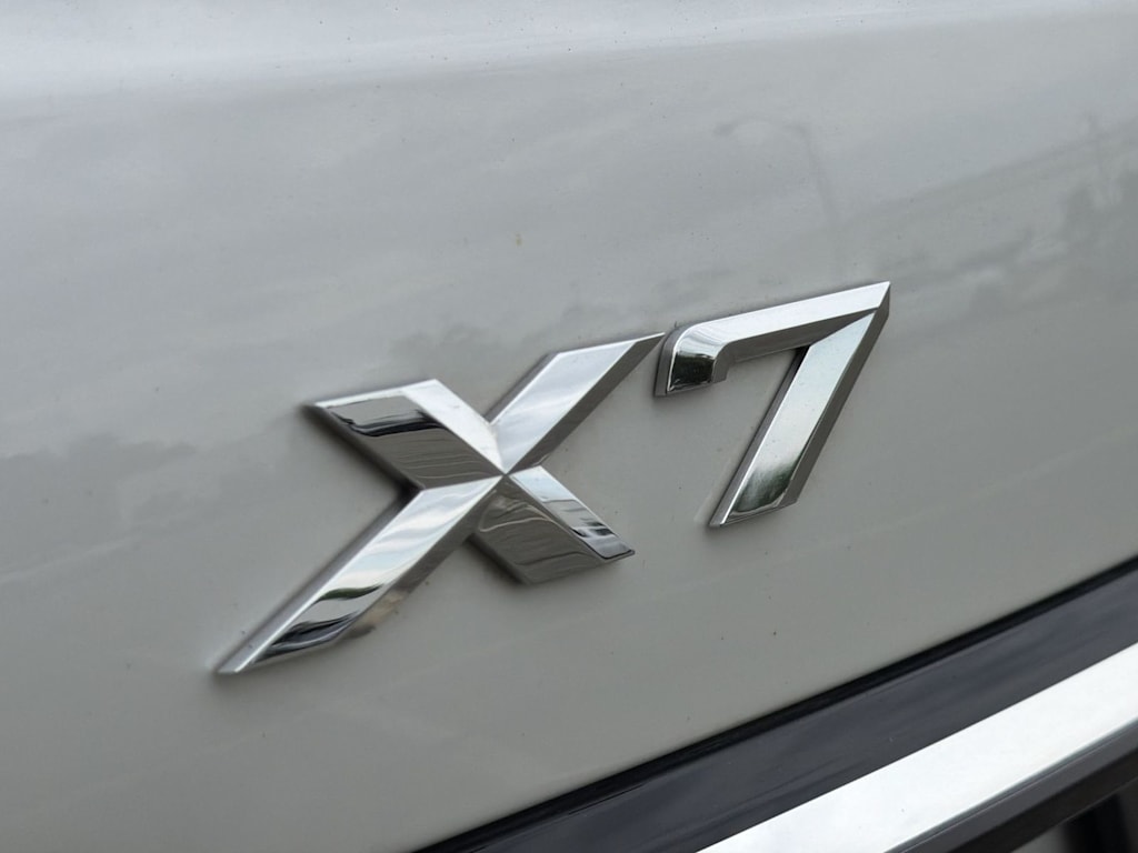 Thumbnail: 2024 BMW X7 - 7