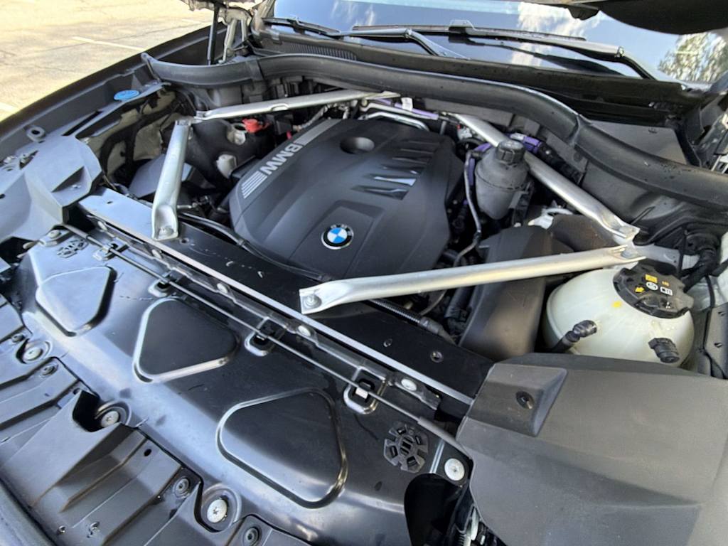 Thumbnail: 2023 BMW X7 - 9
