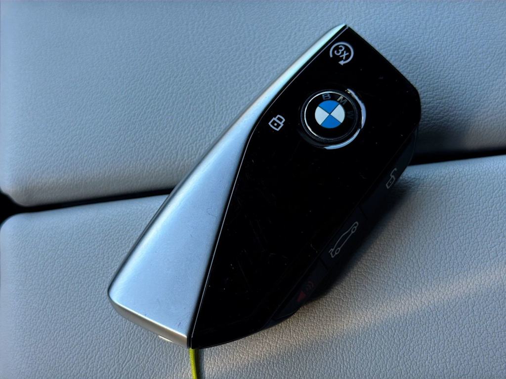 Thumbnail: 2023 BMW X7 - 18