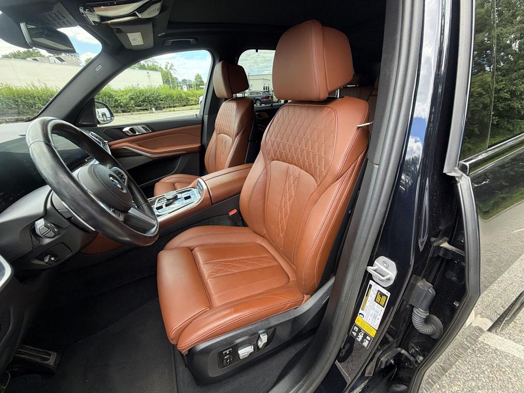Thumbnail: 2024 BMW X5 - 11
