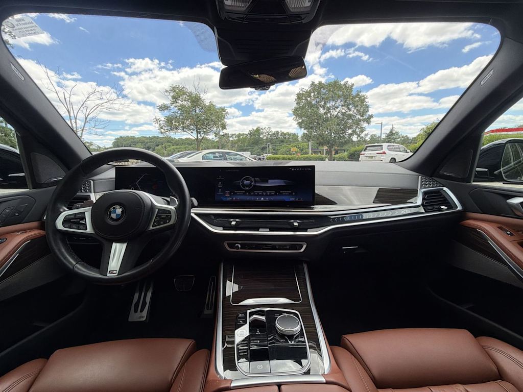 Thumbnail: 2024 BMW X5 - 10
