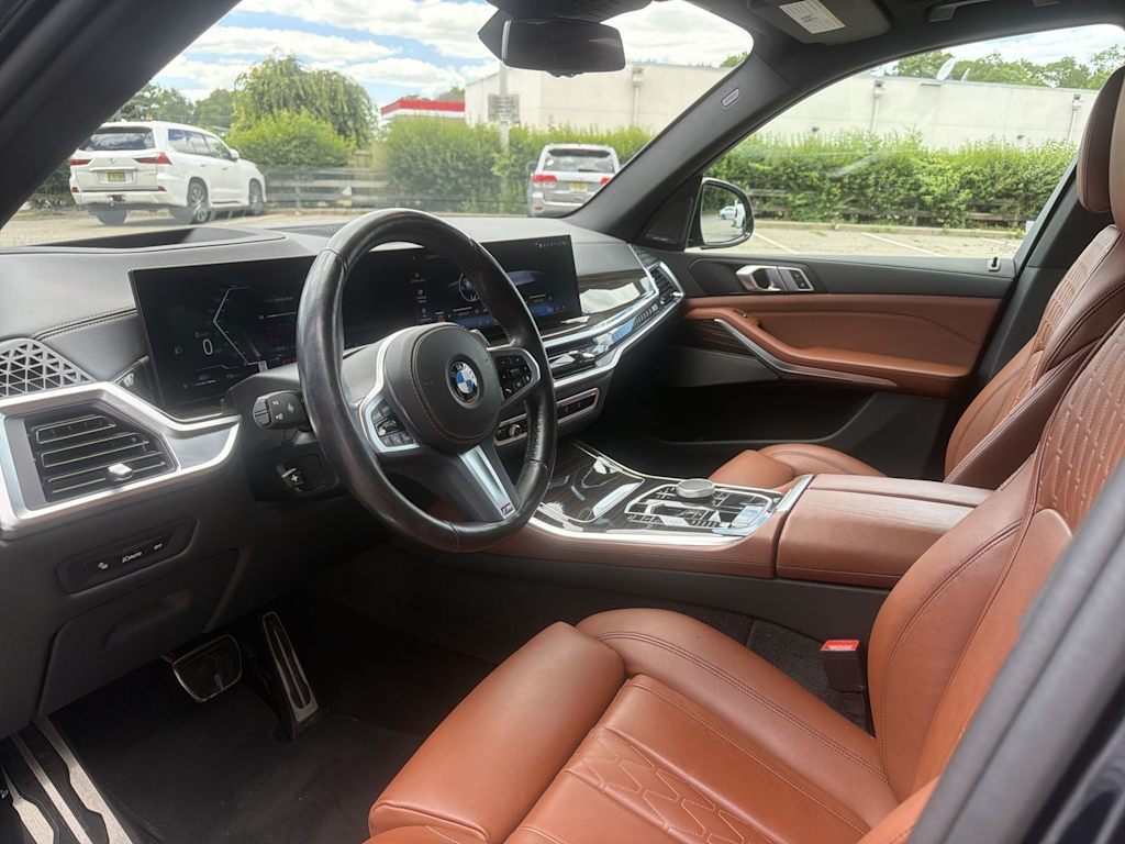 Thumbnail: 2024 BMW X5 - 2