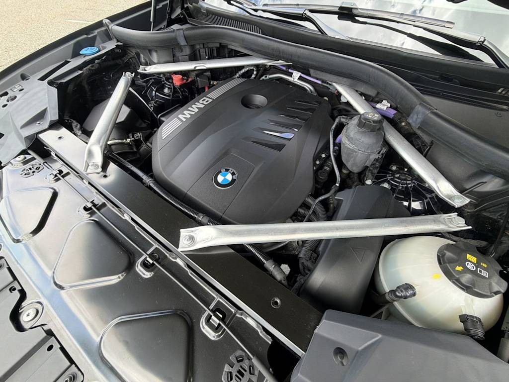 Thumbnail: 2024 BMW X5 - 9