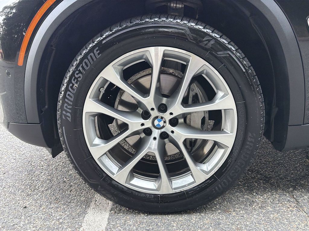 Thumbnail: 2024 BMW X5 - 8
