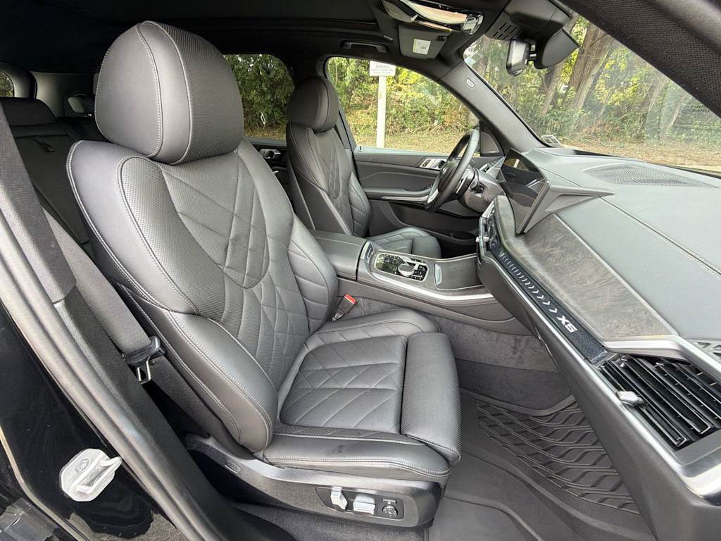 Thumbnail: 2024 BMW X5 - 12