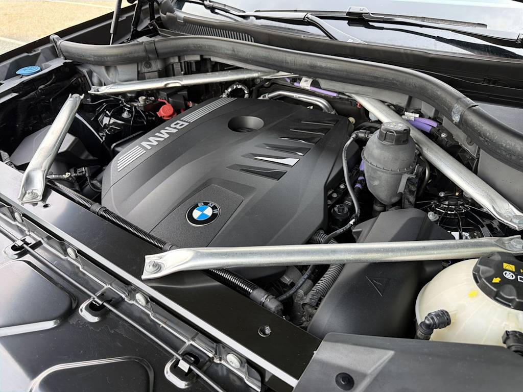 Thumbnail: 2024 BMW X5 - 9