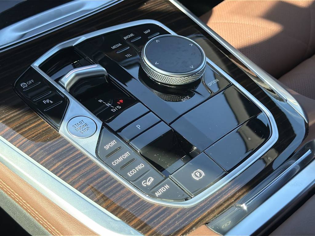 Thumbnail: 2026 BMW X5 - 28