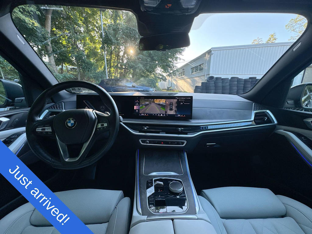 Thumbnail: 2024 BMW X5 - 10