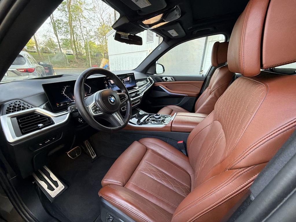 Thumbnail: 2024 BMW X5 - 11
