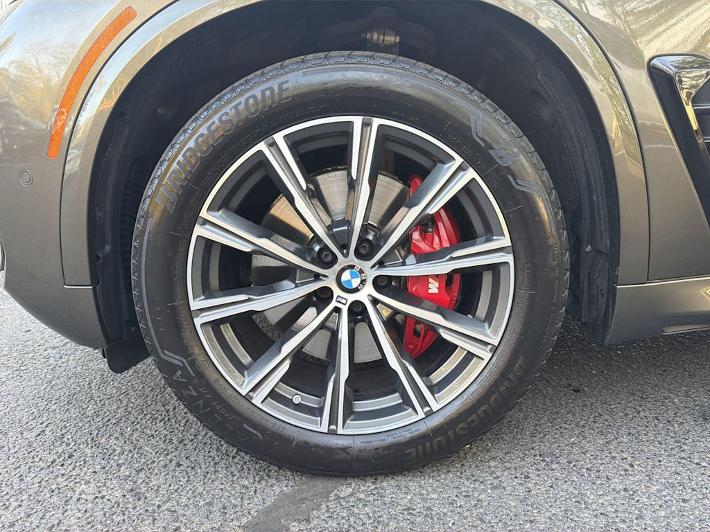 Thumbnail: 2024 BMW X5 - 8