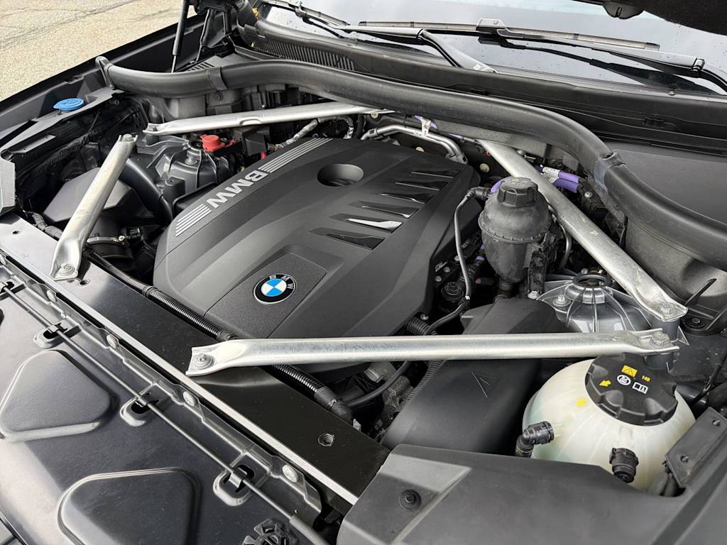 Thumbnail: 2024 BMW X5 - 9