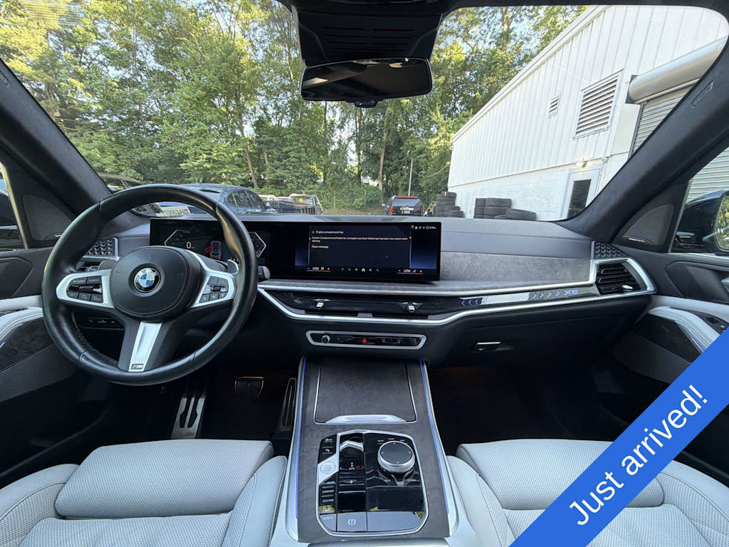 Thumbnail: 2024 BMW X5 - 10