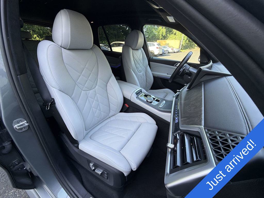 Thumbnail: 2024 BMW X5 - 12
