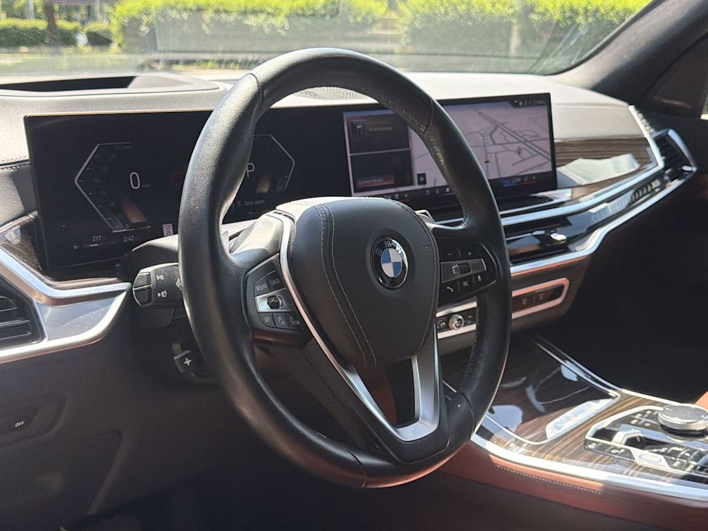 Thumbnail: 2024 BMW X5 - 14
