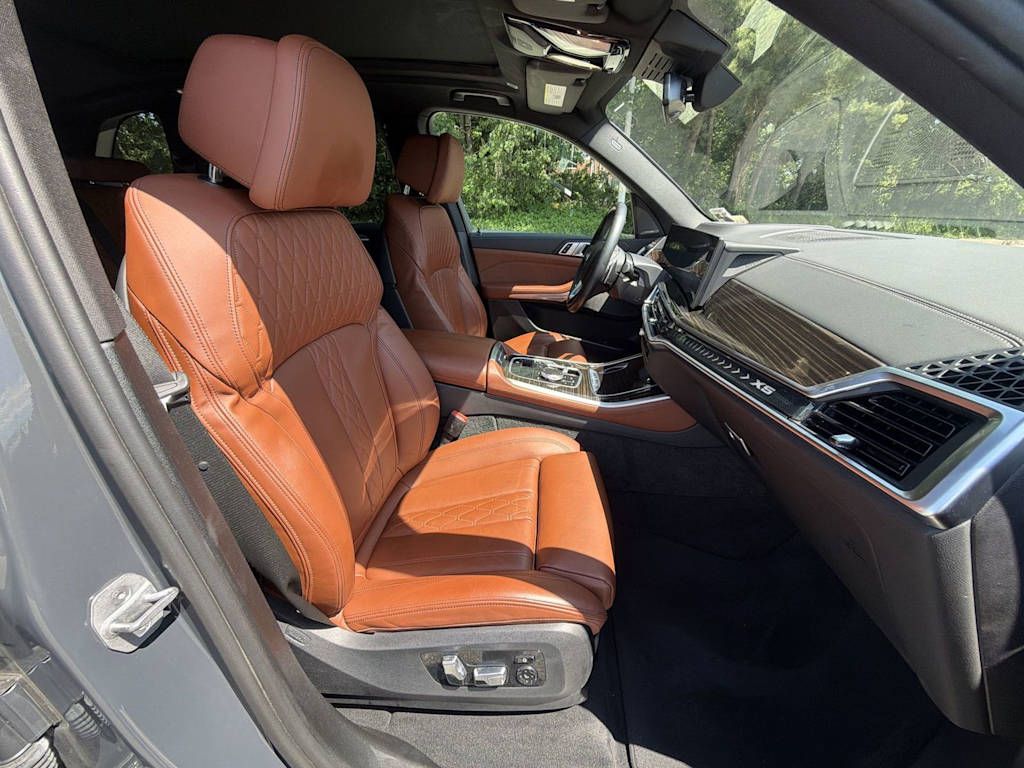 Thumbnail: 2024 BMW X5 - 12
