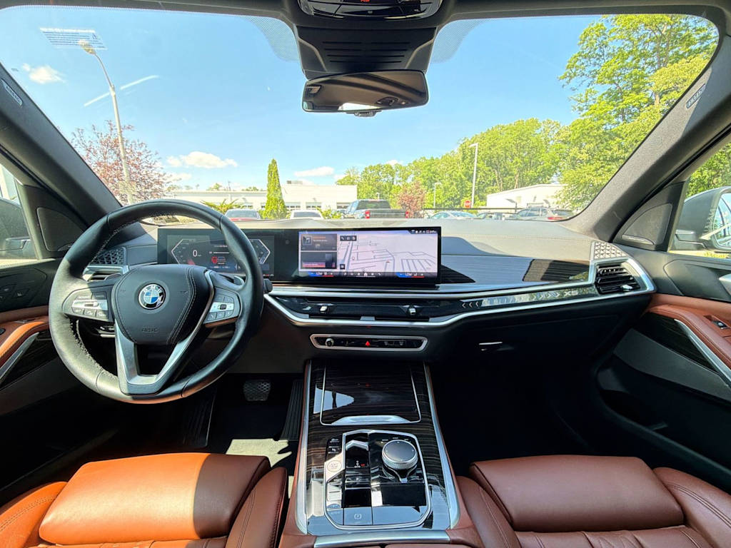 Thumbnail: 2024 BMW X5 - 10